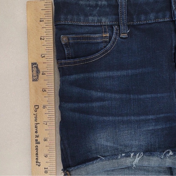American Eagle Outfitters Women's Dark Blue Denim Shorts size 8 - Picture 3 of 6